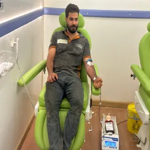 مرصد المسؤولية الاجتماعية يقيم حملة تبرع بالدم في ممشى طريق الأمير سلطان بالمجمعة