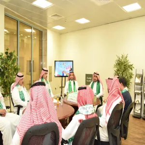 عمادة الدراسات العليا والبحث العلمي تحتفل بمناسبة اليوم الوطني الرابع والتسعون 