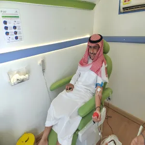 مرصد المسؤولية الاجتماعية يقيم حملة تبرع بالدم في كلية علوم الحاسب والمعلومات