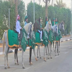 برامج متنوعة ومسيرة للخيول بالإسكان بمناسبة اليوم الوطني 94