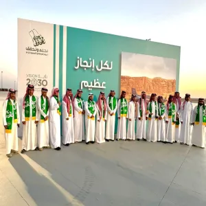 طلبة الكلية التطبيقية بجامعة المجمعة يزورون كلية الملك فيصل الجوية ويشاركون في فعاليات اليوم الوطني الـ94