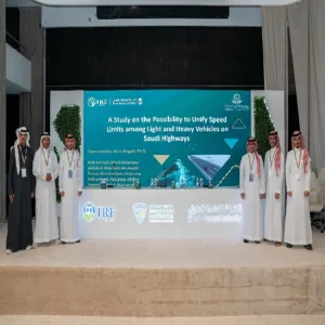 كلية الهندسة تشارك بورقة علمية في مؤتمر سلامة واستدامة الطرق