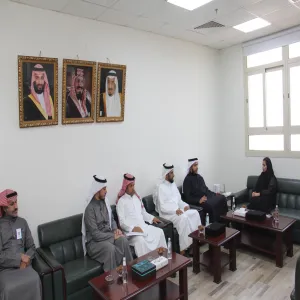 فريق من مركز الوثائق والمحفوظات يزور كلية التمريض بحوطة سدير