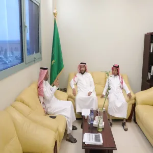 مركز الوثائق والمحفوظات يزور كلية الطب لمناقشة أعمال الوثائق والمحفوظات