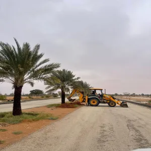 الإدارة العامة للمشروعات و التشغيل و الصيانة تقوم بالأعمال الزراعية داخل الجامعة