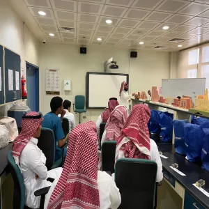 وحدة الخدمات العلمية المشتركة تقيم محاضرة بعنوان صحة الأسنان والبيئة