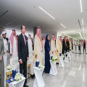 بالشراكة بين الجامعة وهيئة حقوق الإنسان:  وكيل الجامعة للتنمية والاستثمار يشارك في حفل ختام برنامج "خبير في حقوق الإنسان"