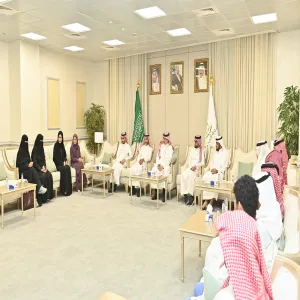 رئيس الجامعة يستقبل الفريق الإشرافي والمشاركين و المشاركات في برنامج التبادل الطلابي الأول في الجامعات البريطانية لصيف 2025م