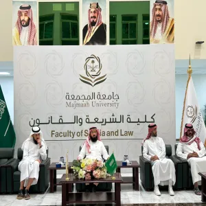 كلية الشريعة والقانون تقيم برنامج اليوم التعريفي للطلاب المستجدين
