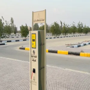 وكيل الجامعة للتنمية والاستثمار يدشن عدداً من الخدمات الذاتية لخدمة الطلاب