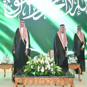 برعاية سمو أمير الرياض : الجامعة تحتفل بتخريج الدفعة السابعة عشر