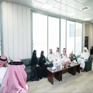 وكيل الجامعة يكرّم مجتازي برنامج خبير أهداف التنمية المستدامة