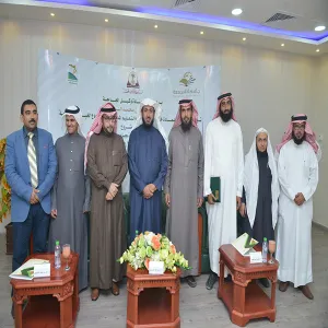 برعاية وكيل الجامعة : عمادة خدمة المجتمع والتعليم المستمر توقع اتفاقية مع المستودع الخيري بالمجمعة