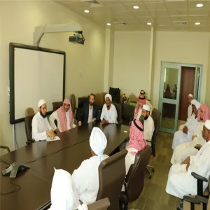 ندوة فكرية بعنوان " النص النبوي بين الاستشهاد والتوظيف"