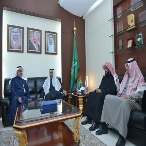 وكالة الجامعة تُنهي أعمال توقيع مذكرة تفاهم مع الهيئة العامة  للغذاء والدواء في مجال السلامة والصحة المهنية