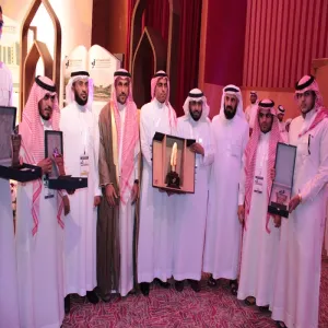 الجامعة تحصل على الريشة الذهبية في المؤتمر العلمي الرابع لطلاب وطالبات التعليم العالي
