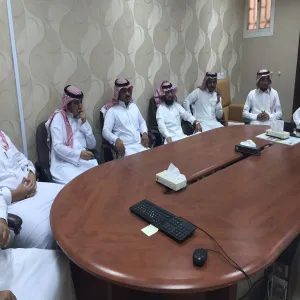 الادارة تقيم ورشة عمل قبل البدء في أعمال الترشيحات الخاصة ببرامج معهد الادارة