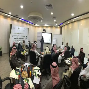 وكيل الجامعة يدشن برامج الشراكة النوعية بين التعليم الجامعي والعام