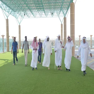 وكيل الجامعة يتفقد أعمال استلام مشروعات المباني العاجلة بالغاط