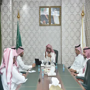 وكيل الجامعة يتابع مشاريع تقنية المعلومات في الجامعة