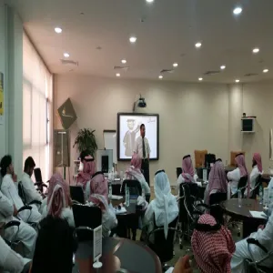 كلية إدارة الأعمال تقيم دورة عن طرق ومهارات المذاكرة الفعًّالة