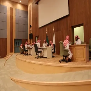 عمادة شؤون الطلاب تجري اختبارات مسابقة حفظ القرآن الكريم