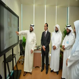 وكيل الجامعة يفتتح القاعة التدريبية الأحدث لعمادة التعليم الإلكتروني في الزلفي