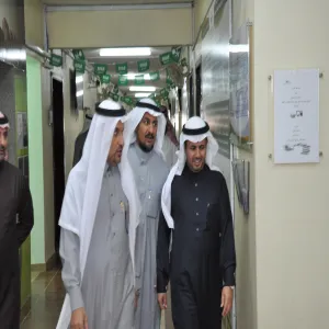 زيارات ميدانية لقاعات الاختبارات النهائية لعدد من كليات الجامعة