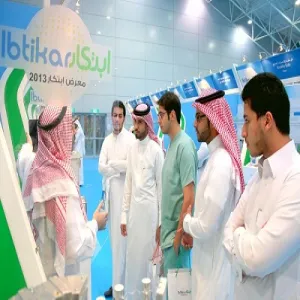 عمادة شؤون الطلاب تواصل اهتمامها بالطلاب المبتكرين بزيارة لمعرض الابتكارات
