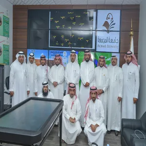 وكيل وزارة التعليم المساعد لشؤون المعلمين يزور وحدة متابعة التقلبات الجوية بالجامعة