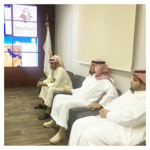 رئيس المرصد الفلكي في زيارة لوحدة متابعة التقلبات الجوية