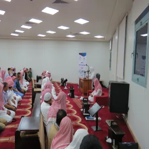 جمعية تبيان ممثلة في فرعها بكلية التربية بالزلفي تقيم سلسلة دورات من المحاضرات القصيرة تحت عنوان ( آية وتدبر )
