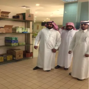 وفد من جامعة شقراء يزور عمادة شؤون الطلاب