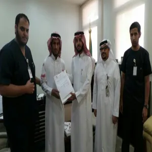 المشرف العام على الخدمات الطبية يفتتح تسليم أجهزة فحص اجهزة السكر للمستفيدين