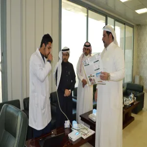 وكيل الجامعة للشؤون التعليمية يستقبل أعضاء الفريق الفائز بميداليات المعرض الدولي للاختراعات بالشرق الأوسط