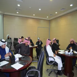 ورشة عمل تنظمها عمادة شؤون الطلاب لأمناء النشاط  (النشاط الطلابي الواقع والتطلعات)