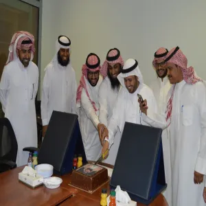 وكيل الجامعة للشؤون التعليمية يحتفي بمنسوبيه الفائزين بجوائز معالي مدير الجامعة