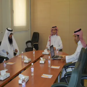 وكيل الجامعة للدارسات العليا والبحث العلمي يزور عمادة البحث العلمي