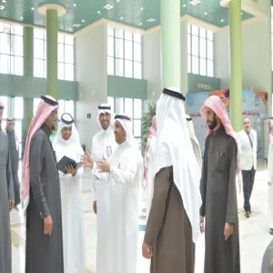 جامعة جازان تقف على تجربة الجامعة في الحصول على الاعتماد الأكاديمي المؤسسي