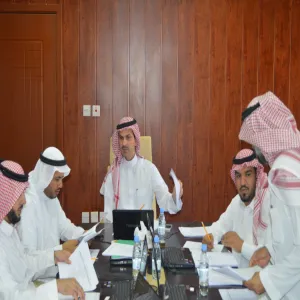 الموافقة على ابتعاث عدد من المعيدين والمحاضرين لدراسة الماجستير والدكتوراه في تخصصات مختلفة بالخارج