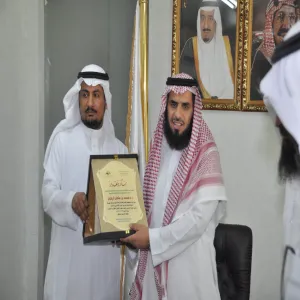 وكالة الجامعة للشؤون التعليمية تزور كلية التربية بالمجمعة