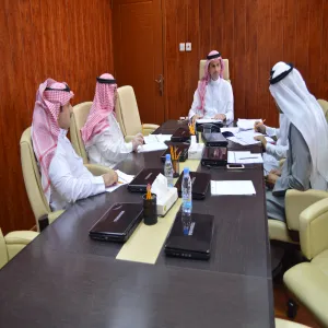 لجنة التعاون الدولي بالجامعة تعقد اجتماعها الأول للعام الجامعي 1435/1436هـ