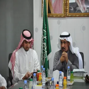 زيارة عميد الجودة ومستشاريه لكلية التربية