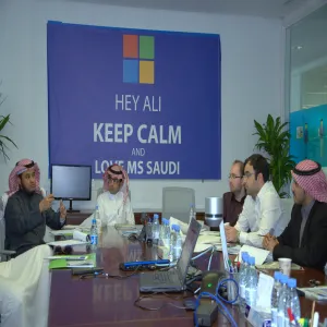 وفد تقني من عمادة تقنية المعلومات يزور شركة مايكروسوفت