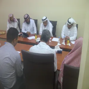 الجبرين يلتقي منسوبي كلية رماح