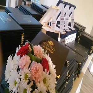 تخريج الدفعة الخامسة من طالبات كلية التربية بالمجمعة