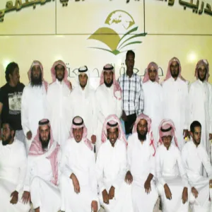 حافلة التدريب ، تدرب 35 متدرباً في مقر ملتقى حياة طيبة التوعوي بالمجمعة