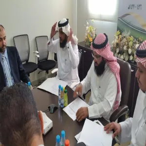 اللقاء الأول لبرنامج التوأمة بين كليتي العلوم والدراسات الإنسانية بالغاط وكليه التربيه بالزلفي