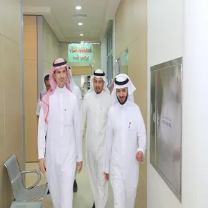 زيارة وكيل الجامعة للدراسات العليا والبحث العلمي التفقدية لكلية الطب