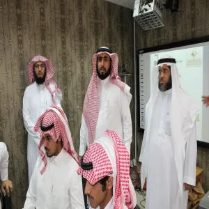كلية العلوم والدراسات الانسانية تقيم دورة دراسة جدوى المشاريع الاستثمارية